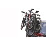 Peruzzo Cruiser Delux Dviračių laikiklis ant bagažinės plieninis, 3 dviračiams max 29, max 3 x 15 kg, dvigubi viršutiniai ir apatiniai diržai neleidžia laikikliui šokinėti, visi diržai atlaikantys 250 kg, visi kabliai atlaikantys 350 kg, lengvai ir greita