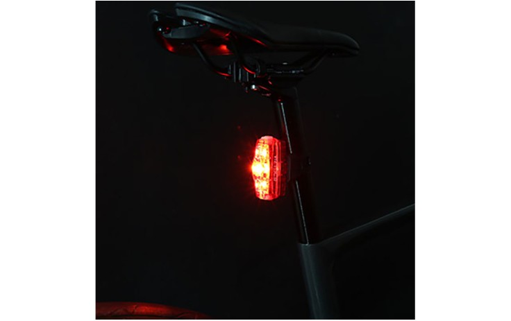 Žibintas galinis Cat Eye ViZ150 II (USB-C)