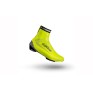 GripGrab RaceAqua Hi-Vis, XL 44-45 GripGrab antbačiai lengvi, vandeniui atsparūs ir aerodinaminiai, apsaugo nuo vėjo, pagaminti iš tamprios, vandeniui atsparios medžiagos, rekomenduojama MTB bateliams ir tinka daugumai pedalų modelių