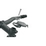SKS Compit Stem+ Laikiklis telefonui Tvirtinamas ant vairo iškyšos, yra  baterija ir integruotas NFC lustas, galima krauti telefoną belaidžiu ir USB laidu, naudojimui reikia telefono dėklo