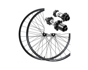 Duke Lucky Jack SLS4 6ters 30 mm/ DT 350 SP Shimano Micro Spline Boost Ratų komplektas 29 15 x 110 mm 12 x 148 mm, DT Swiss 350 Straight-Pull 28H stebulės, Shimano Micro Spline 12 pavarų 36T terkšlė, Center-Lock diskams, ratų svoris 1273 g, maksimalus s Duke Lucky Jack SLS4 6ters 30 mm/ DT 350 SP Shimano Micro Spline Boost Ratų komplektas 29 15 x 110 mm 12 x 148 mm, DT Swiss 350 Straight-Pull 28H stebulės, Shimano Micro Spline 12 pavarų 36T terkšlė, Center-Lock diskams, ratų svoris 1273 g, maksimalus s