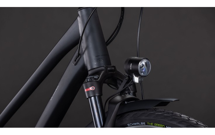 Dviratis Cube Kathmandu Pro Trapeze coal'n'black 2026