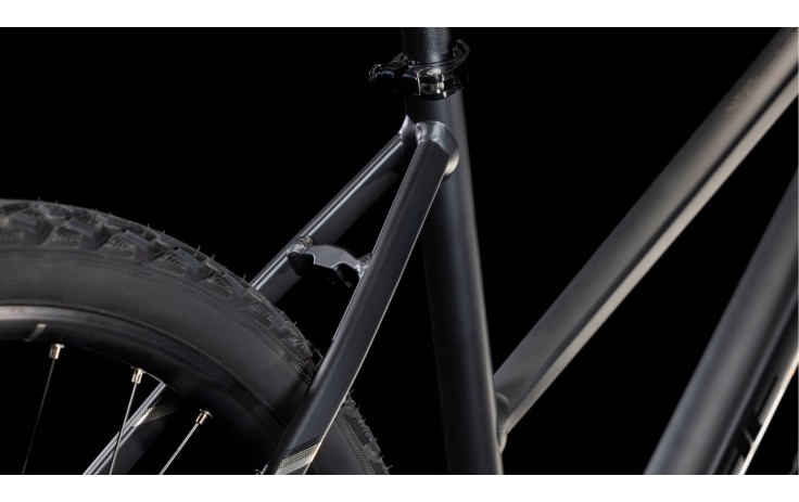 Dviratis Cube Nature ONE Trapeze black'n'black 2026