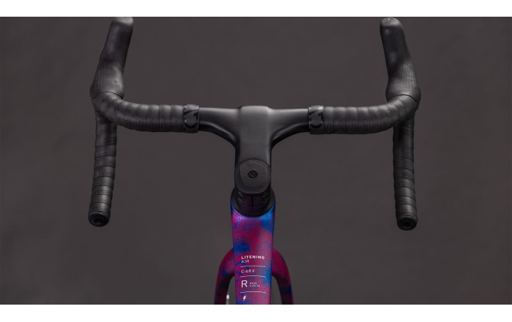Dviratis Cube Litening AIR C:68X Race dazzlepink'n'blue 2026