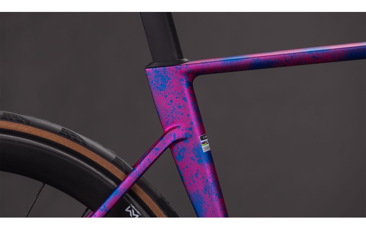 Dviratis Cube Litening AIR C:68X Race dazzlepink'n'blue 2026