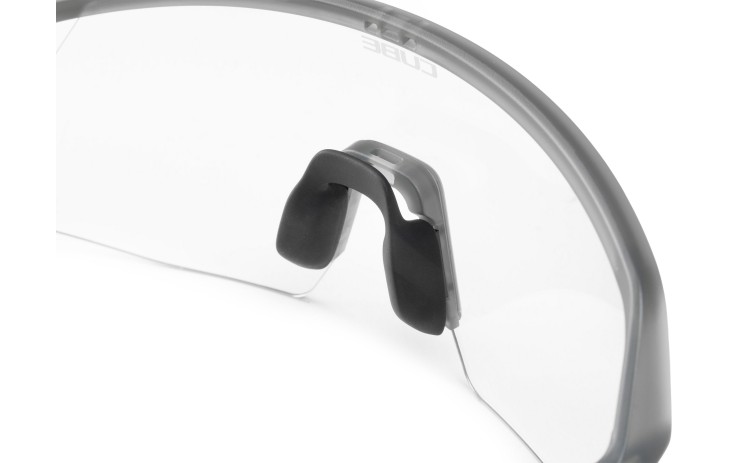Akiniai Cube Vertex Interchangeable translucent black / Photochromic