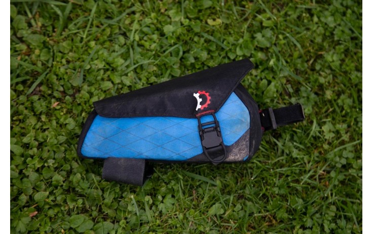 Revelate Designs Mag Tank 2000 EcoPac Top Tube Bag, 1.4L, blue