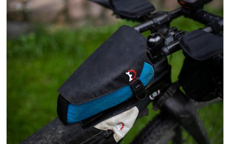 Revelate Designs Mag Tank 2000 EcoPac Top Tube Bag, 1.4L, blue