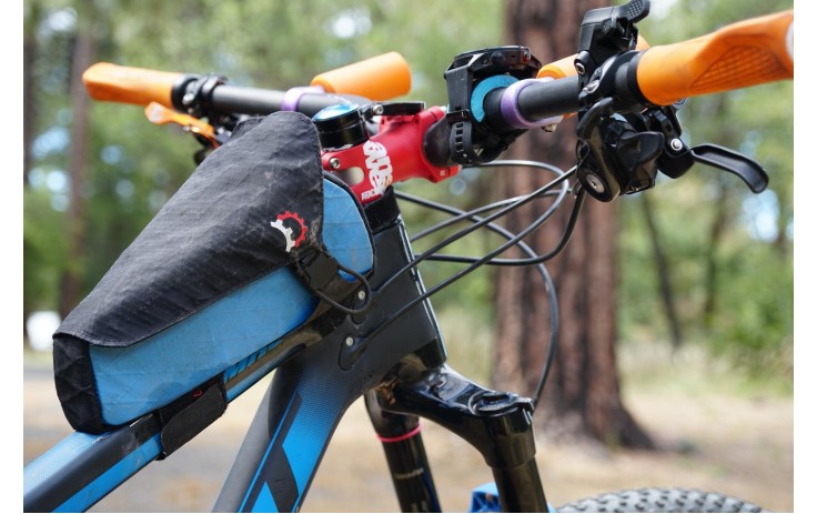 Revelate Designs Mag Tank 2000 EcoPac Top Tube Bag, 1.4L, blue