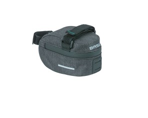 Saddle bag BASIL DISCOVERY 365D, S - 0.5 l, gray Saddle bag BASIL DISCOVERY 365D, S - 0.5 l, gray
